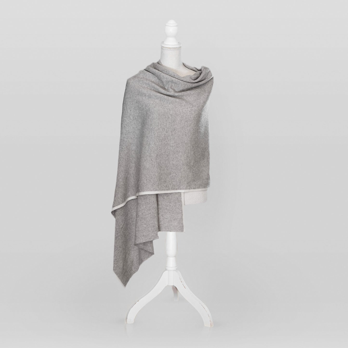 Schal taupe aus Kaschmir- & Merinowolle